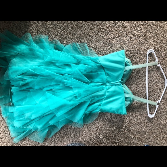 Homecoming dress - Picture 2 of 3